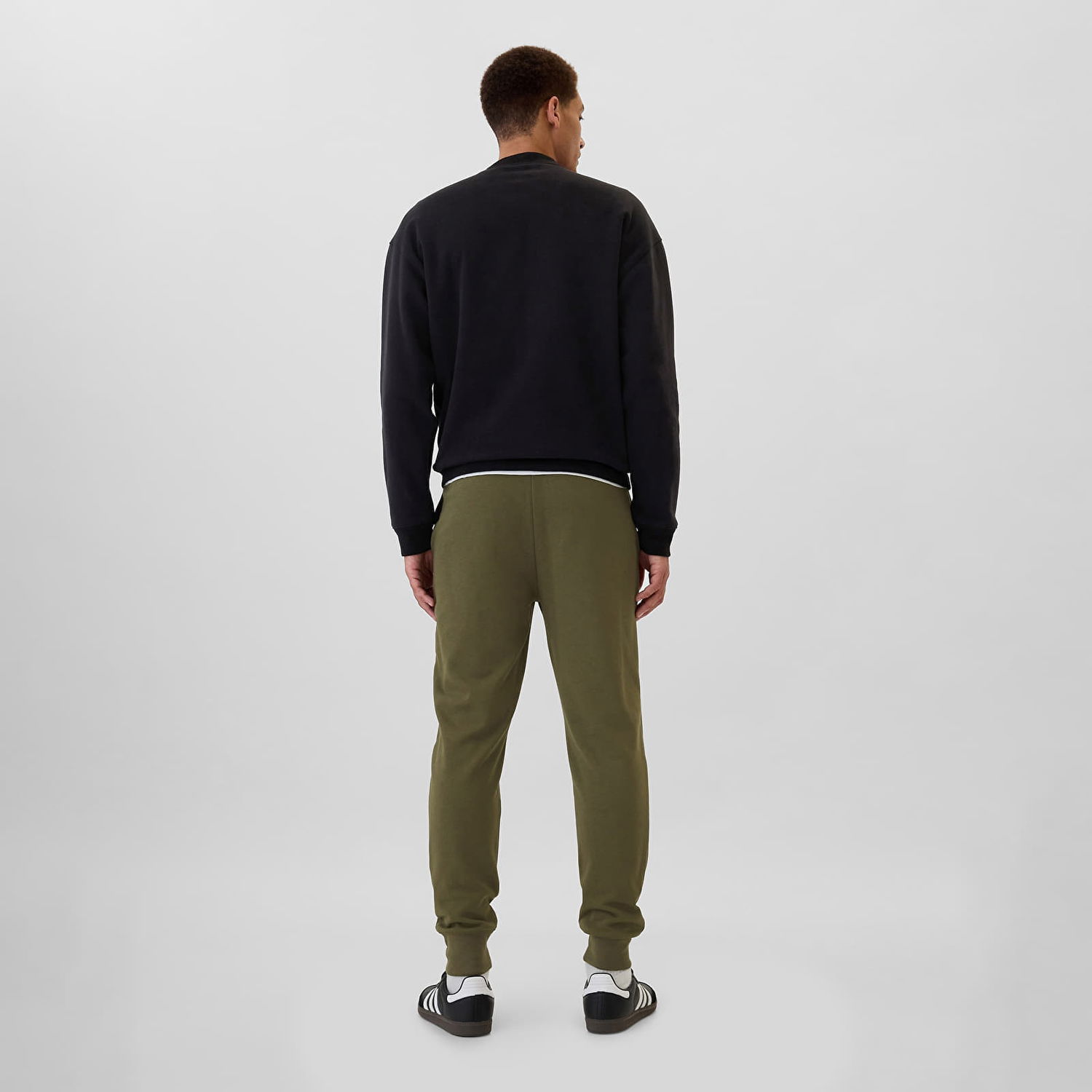 Тениска GAP Athletic Jogger Olive Night S Черно | 542249-03, 1