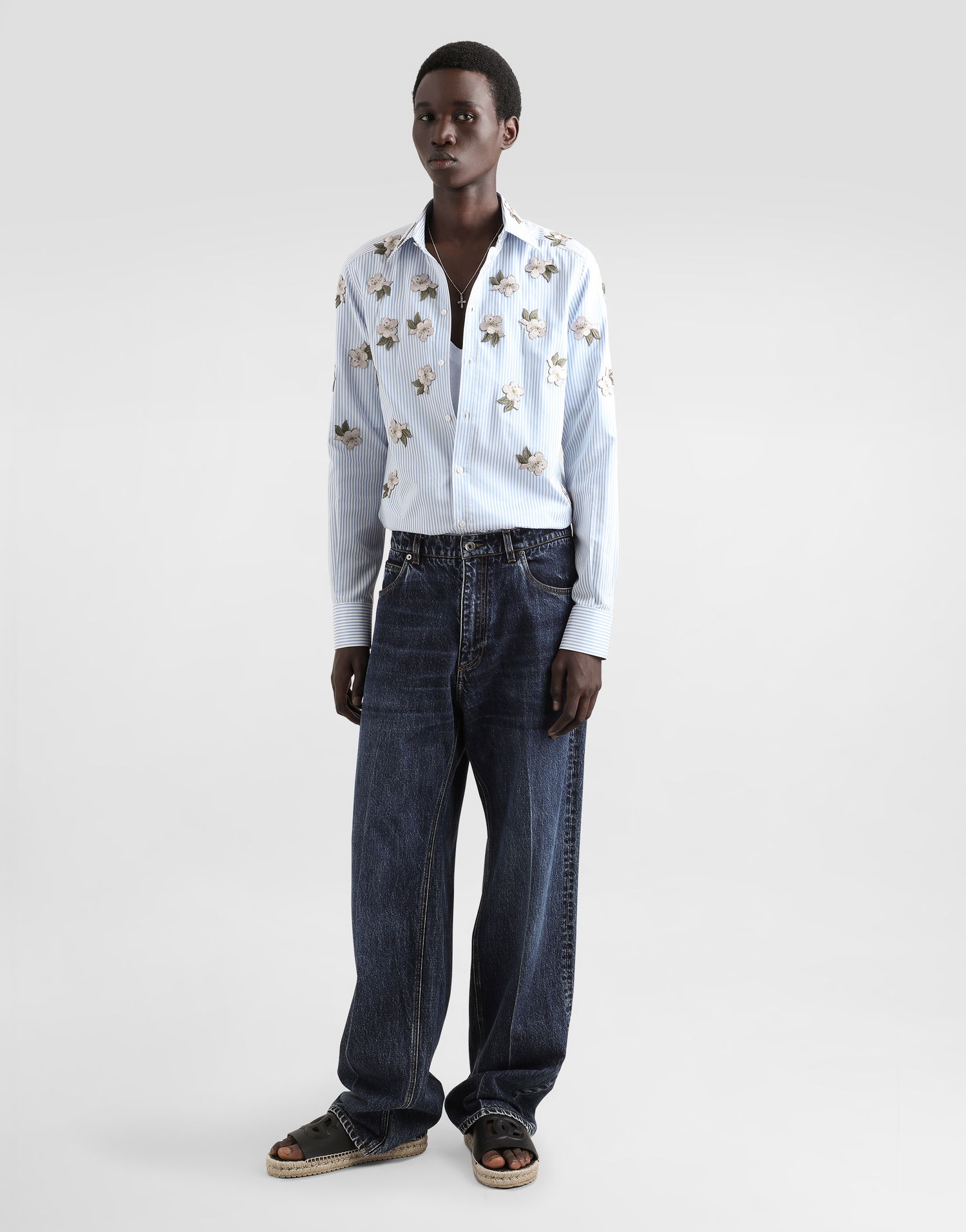 Риза Dolce & Gabbana Dolce & Gabbana Silk and Cotton Striped Shirt with Floral Appliqués Синьо | G5MZ0ZFBTAKS8051, 1
