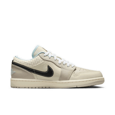 Кецове и обувки Jordan Air Jordan 1 Low SE "Sanddrift" W Бежово | HQ3440-101, 2