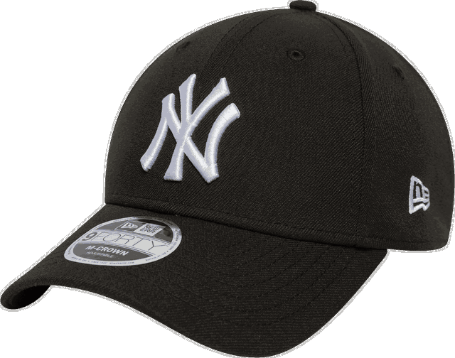 MLB New York Yankees M-Crown 9Forty Adjustable Cap
