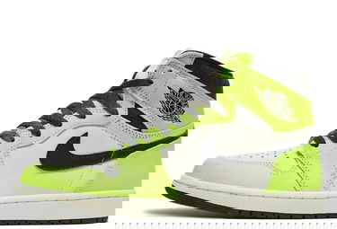 Кецове и обувки Jordan Air Jordan 1 Retro High OG "Visionaire" Зелено | 555088-702, 1