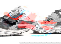 Zoom Vomero 5 Gundam