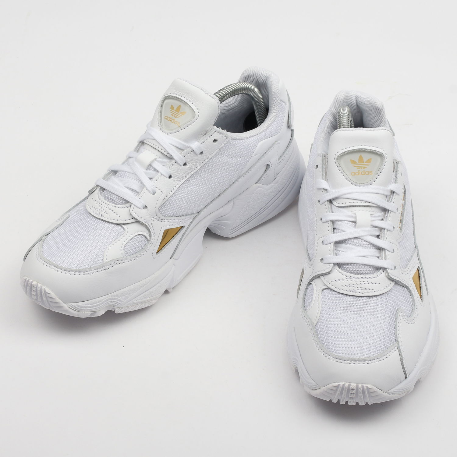 Кецове и обувки adidas Originals Falcon W Бяло | EE8838, 1