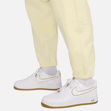 Спортни панталони Nike Solo Swoosh Бежово | DX1364-744, 2