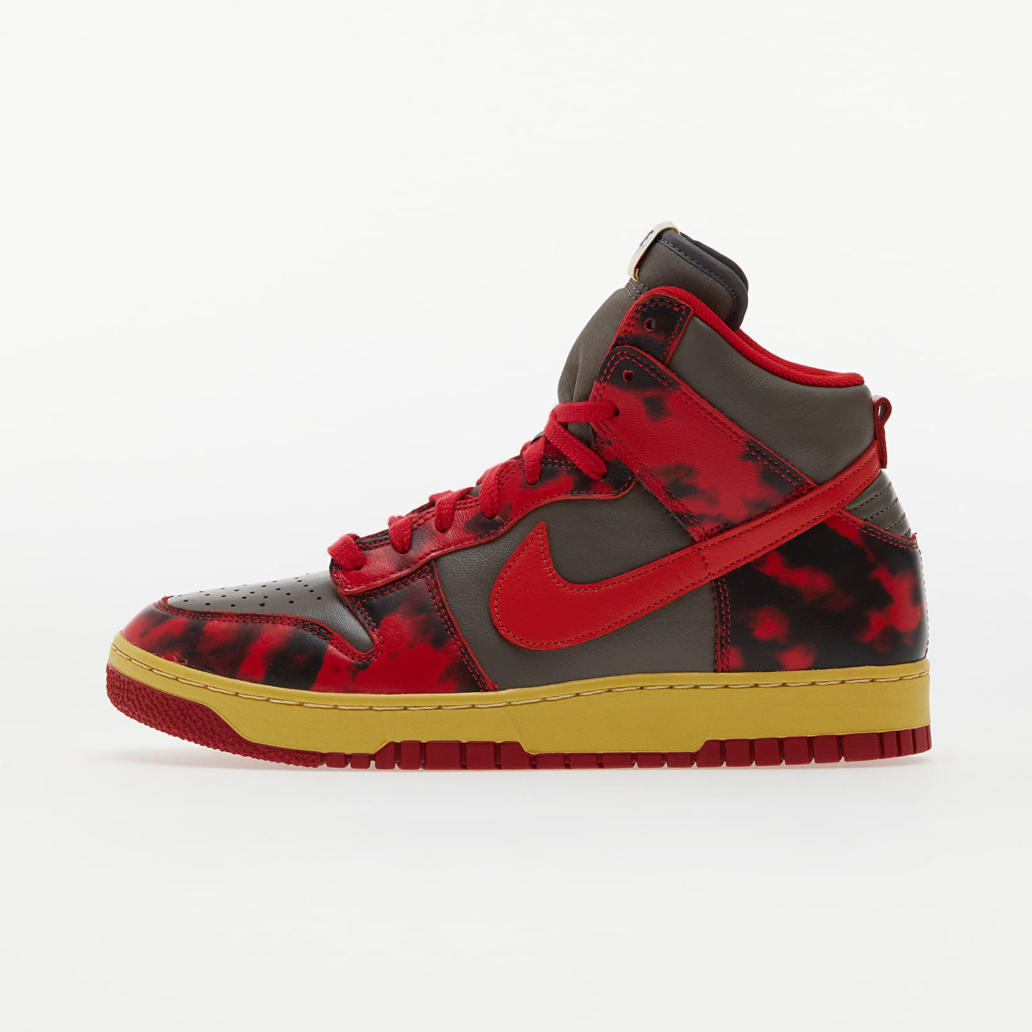 Кецове и обувки Nike Dunk High 1985 "Acid Wash" Червено | DD9404-600, 0