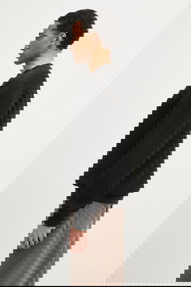 Пуловер Maison Margiela MM6 Maison Margiela Cotton Ribbed Knit Sweater with M Design Черно | SH0HL0024, 1