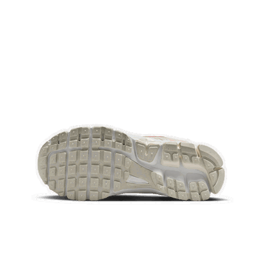 Кецове и обувки Nike Vomero 5 Сиво | HF6998-003, 3