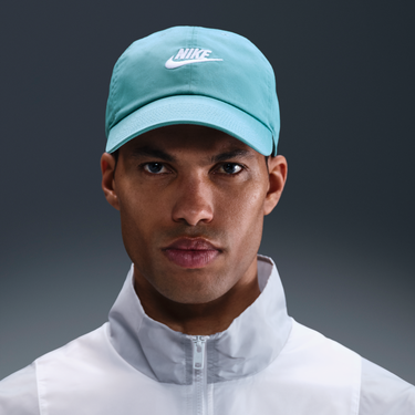 Шапка с козирка Nike Nike Club Futura Washed Cap Тюркоазено | FB5368-464, 2