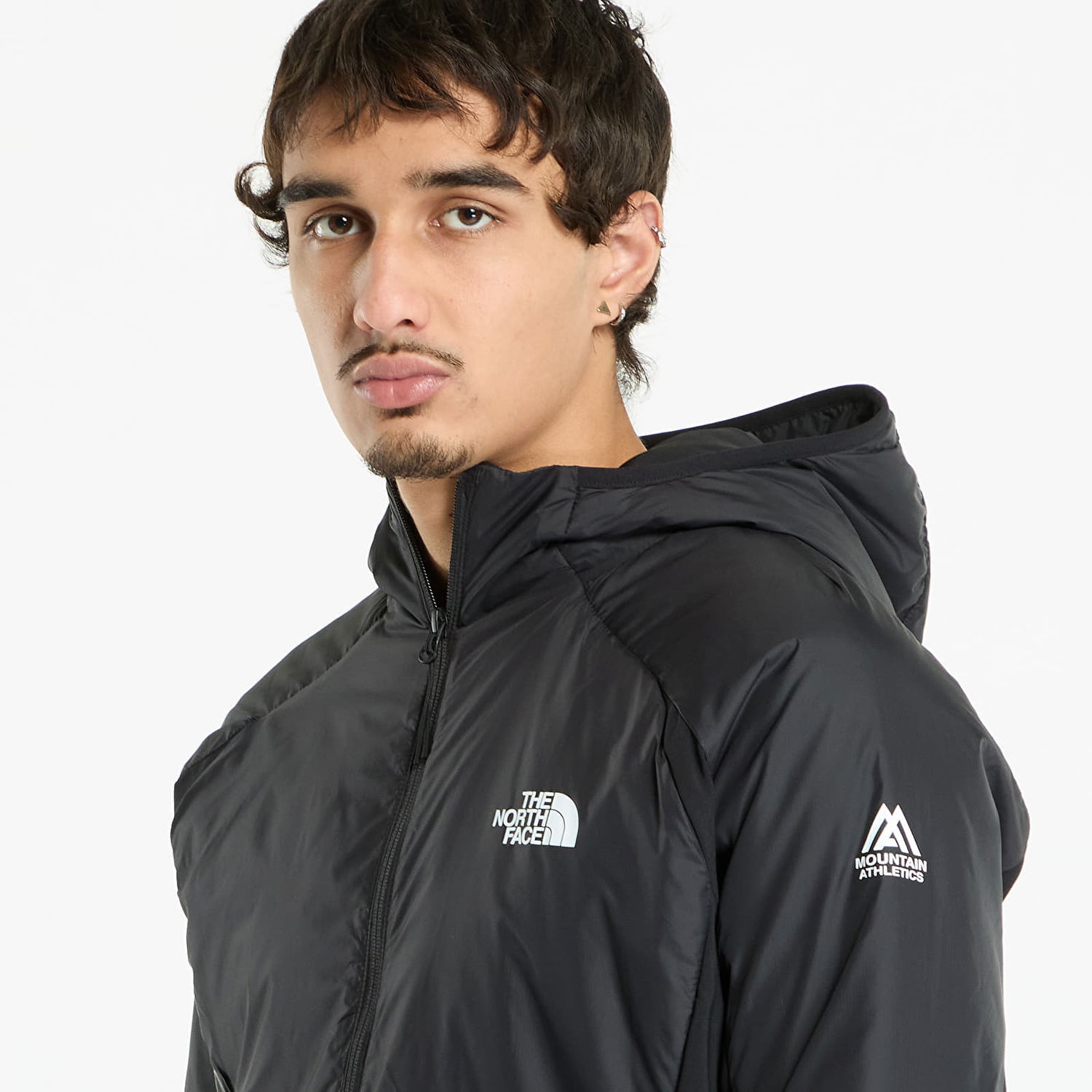 Яке The North Face Mountain Athletics Insulated Hooded Jacket Черно | NF0A8EJ7JK31, 1