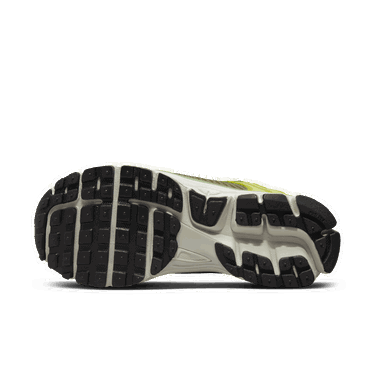 Кецове и обувки Nike Zoom Vomero 5 "Olive Flak" W Зелено | FJ4738-300, 2