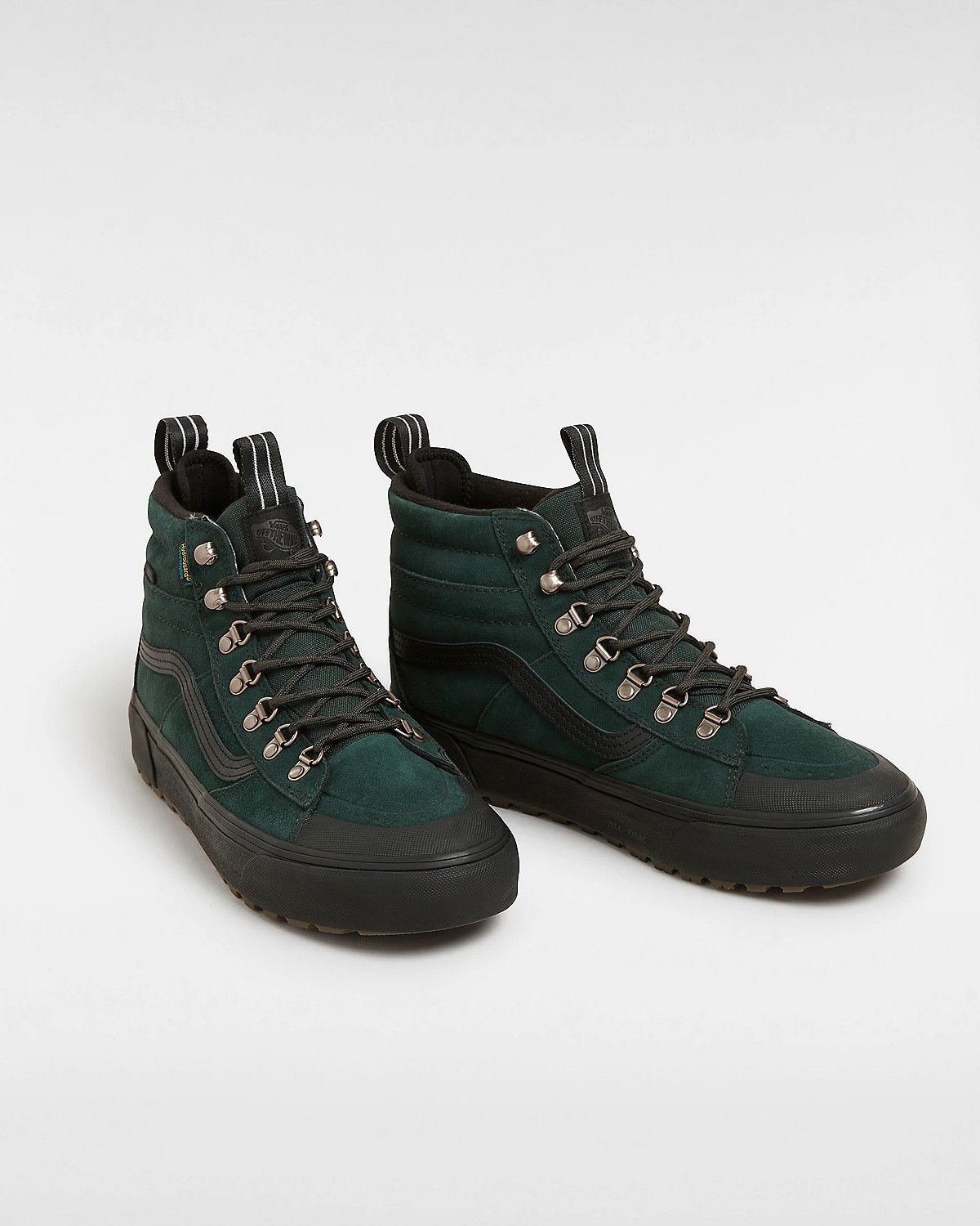 Кецове и обувки Vans MTE Sk8-Hi DR Waterproof Зелено | VN000CVRZA61, 1