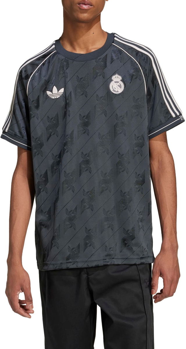 Real Madrid Lifestyler Jersey