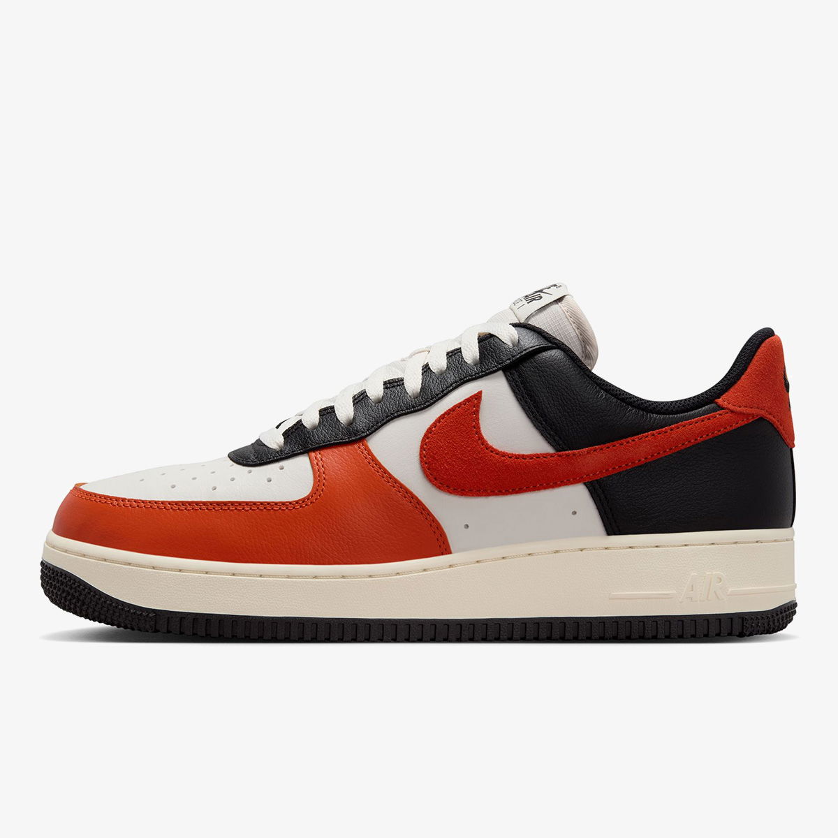Кецове и обувки Nike Air Force 1 '07 LV8 Оранжево
 | HQ4987-010, 0