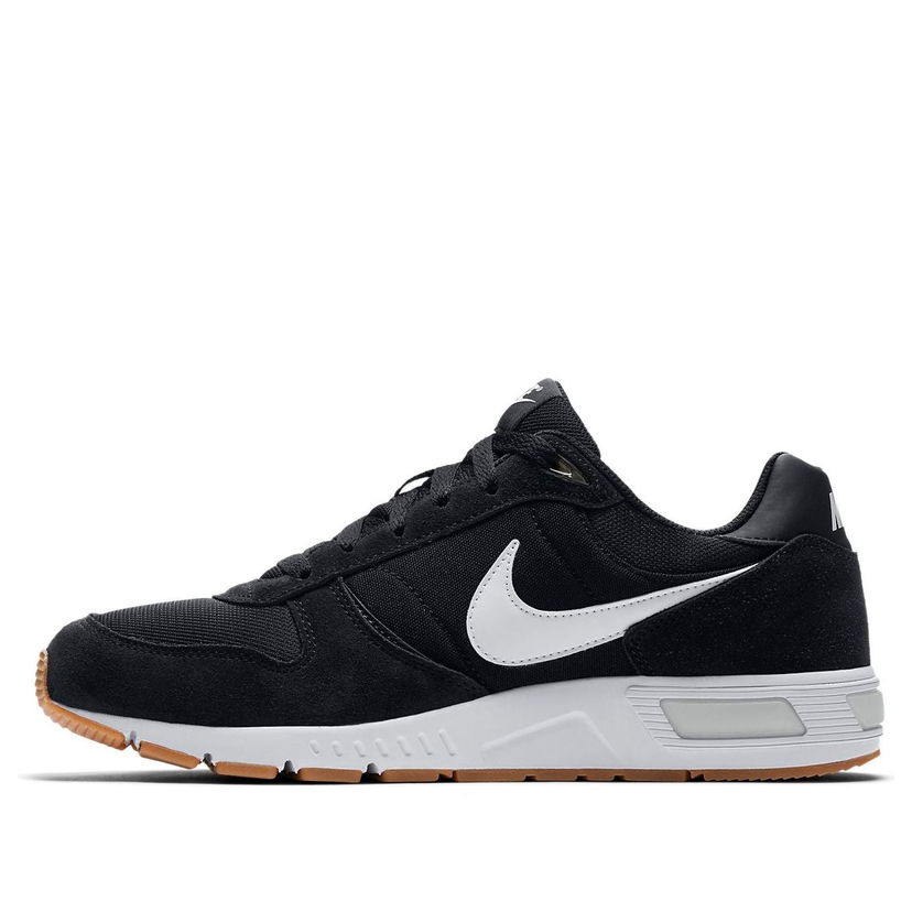 Кецове и обувки Nike Venture Runner Черно | 644402-006