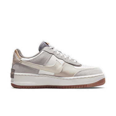 Кецове и обувки Nike Air Force 1 Shadow Sail Pale Ivory W Сиво | DO7449-111, 2