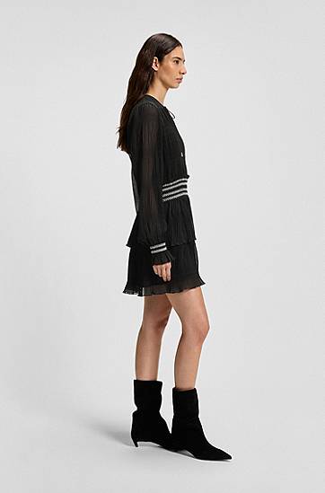 Pокля BOSS Smock-Stitched Waistband Plissé Dress Черно | 50544042, 1