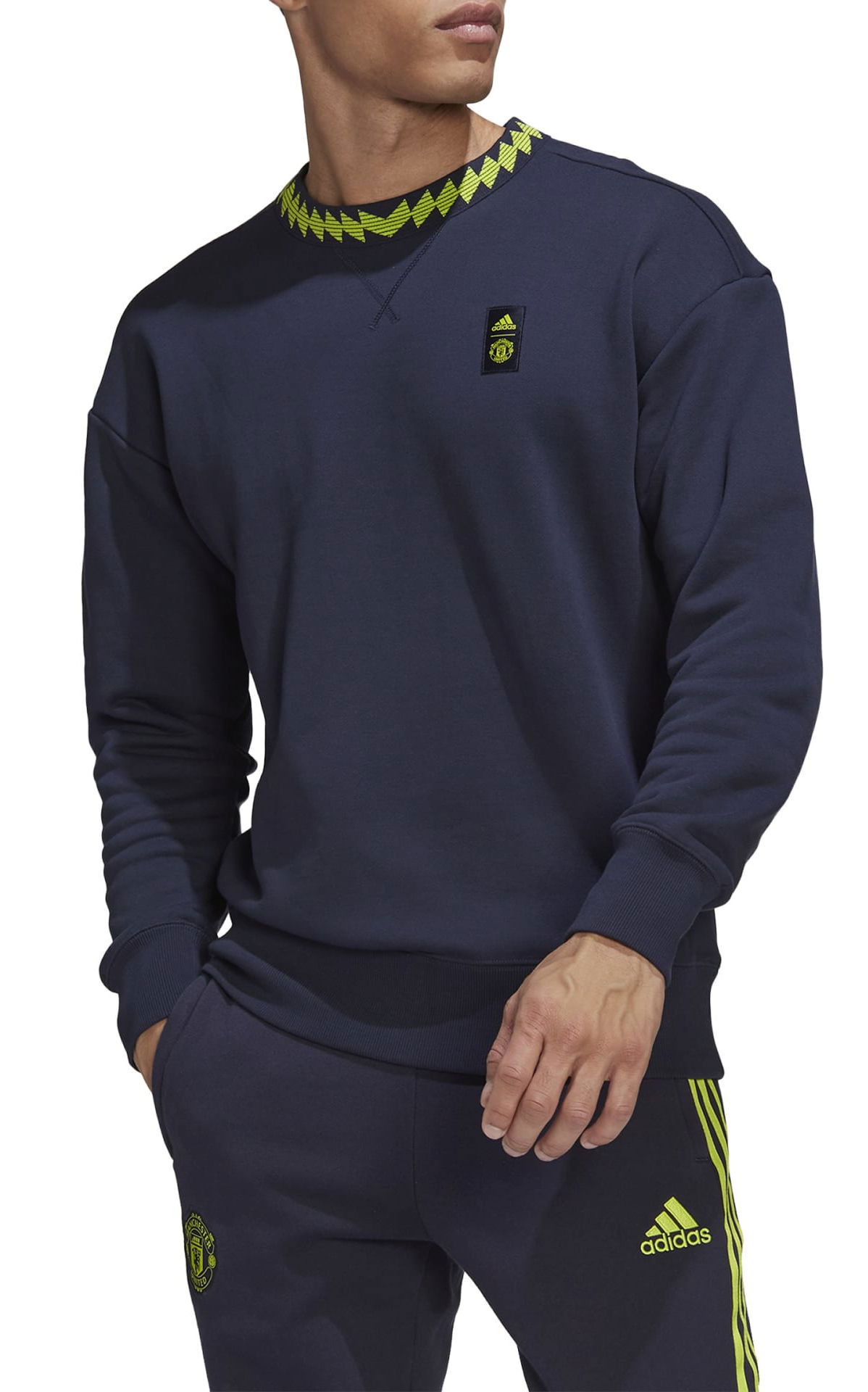 Суитчър adidas Originals Manchester United Sweatshirt Тъмно синьо | he6652, 0