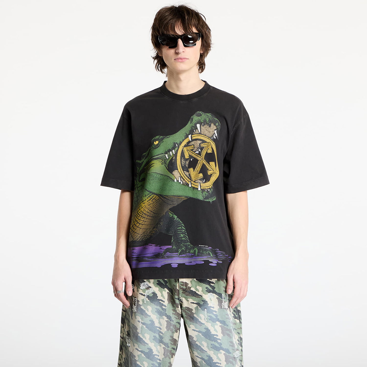 Тениска Off-White Crocodile Graphic Oversized T-Shirt Черно | OMAA120S25JER0061301, 0