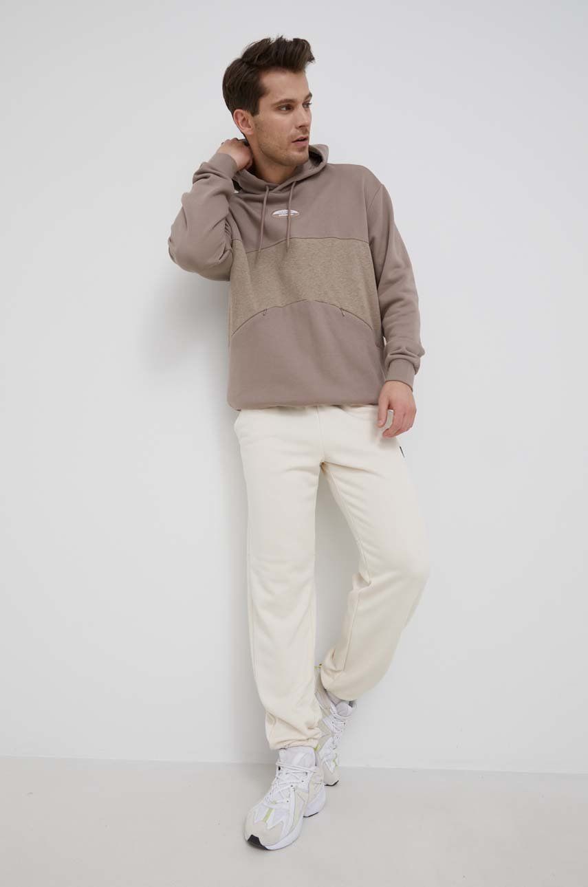 Суитчър adidas Originals R.Y.V. Hoody Кафяво | HC9463, 0