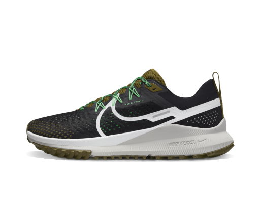 Кецове и обувки Nike Pegasus Trail 4 Черно | DJ6158-006