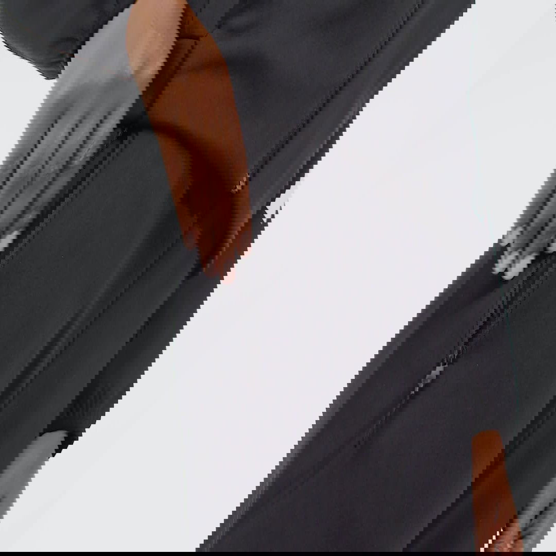 Спортни панталони adidas Performance Z.N.E. Barrel Sweatpants Черно | JJ4746, 1