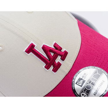 Шапка с козирка New Era New Era MLB World Series Patch 9FORTY LA Dodgers Adjustable Cap Бежово | 60595243, 5