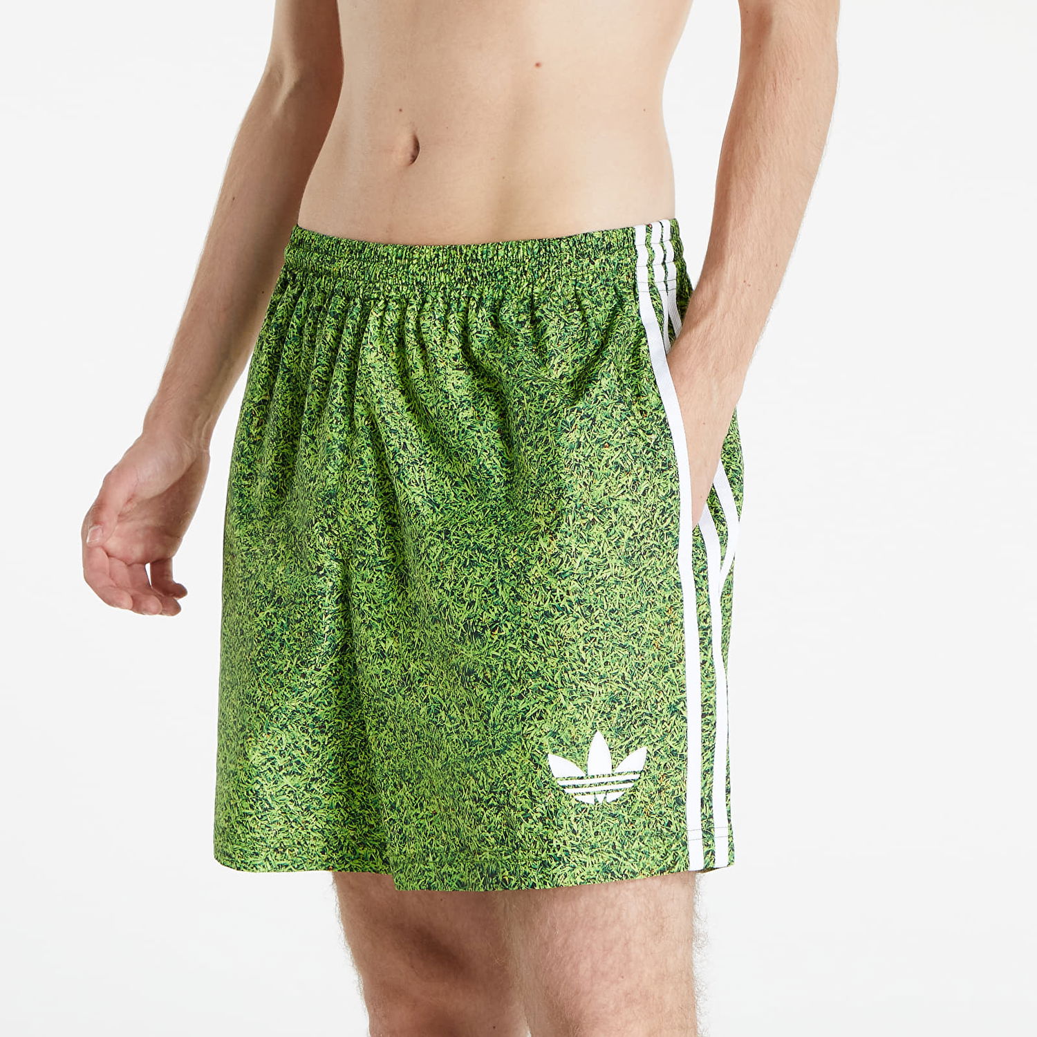 Къси панталони adidas Originals Kerwin Frost x Green Shorts Зелено | HI5623, 0