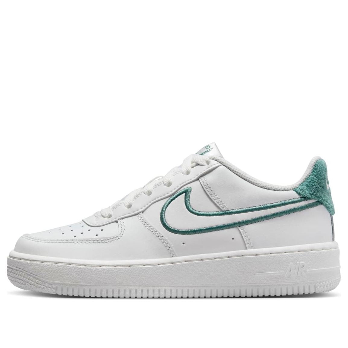 Кецове и обувки Nike Air Force 1 LV8 3 'Resort & Sport' Бяло | FZ2008-100, 0