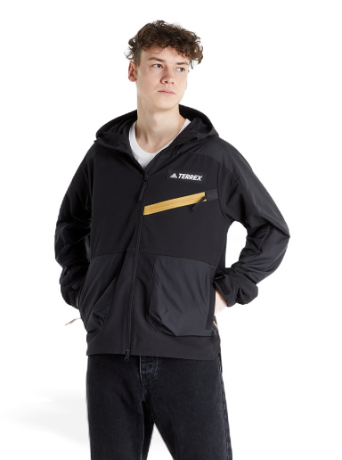 Яке adidas Performance Terrex Utilitas Soft Shell Jacket Черно | HE5202