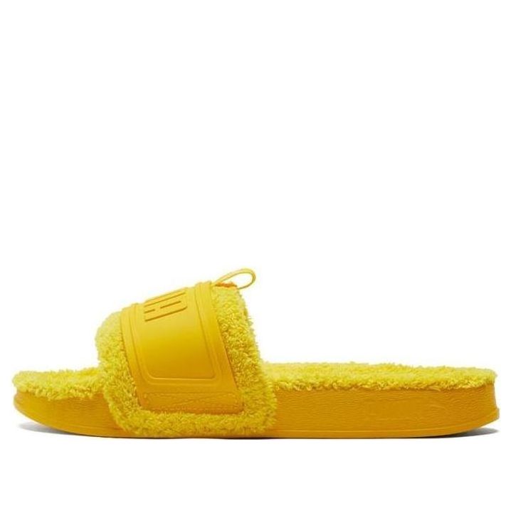 Кецове и обувки Puma PUMA Leadcat Ylm Slide Winter Thickened Slippers Жълто | 384411-02