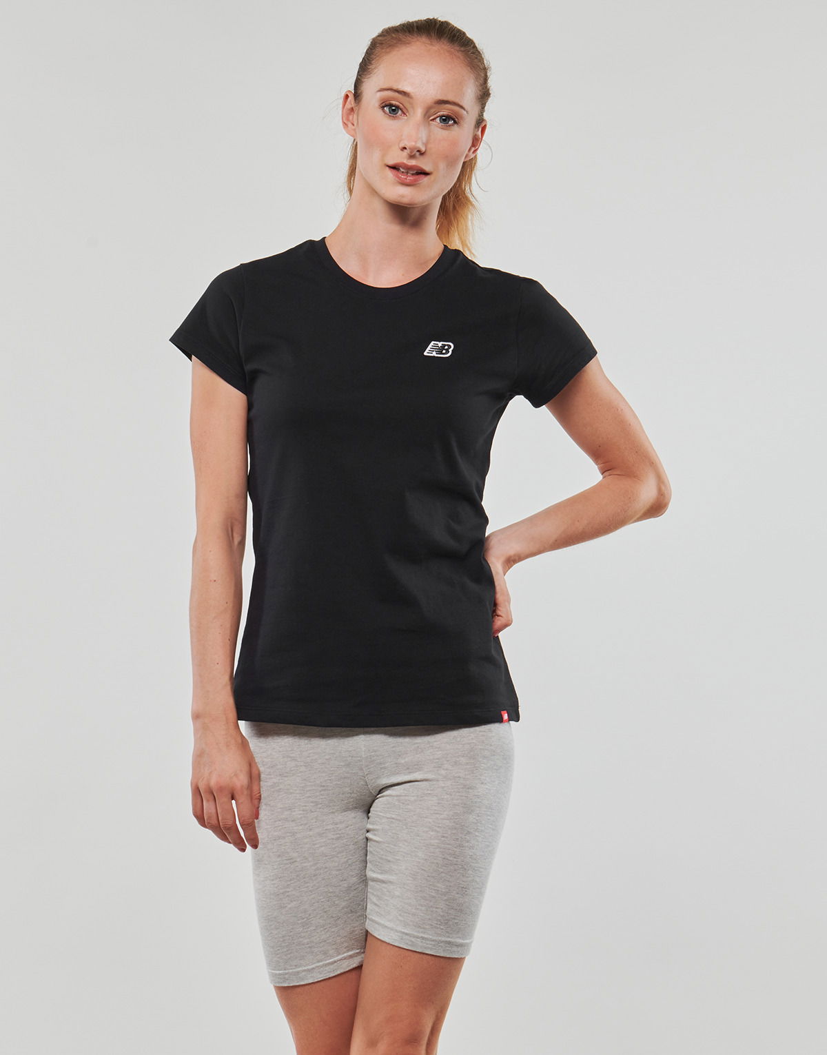 Тениска New Balance Tee Черно | WT23600-BK, 1