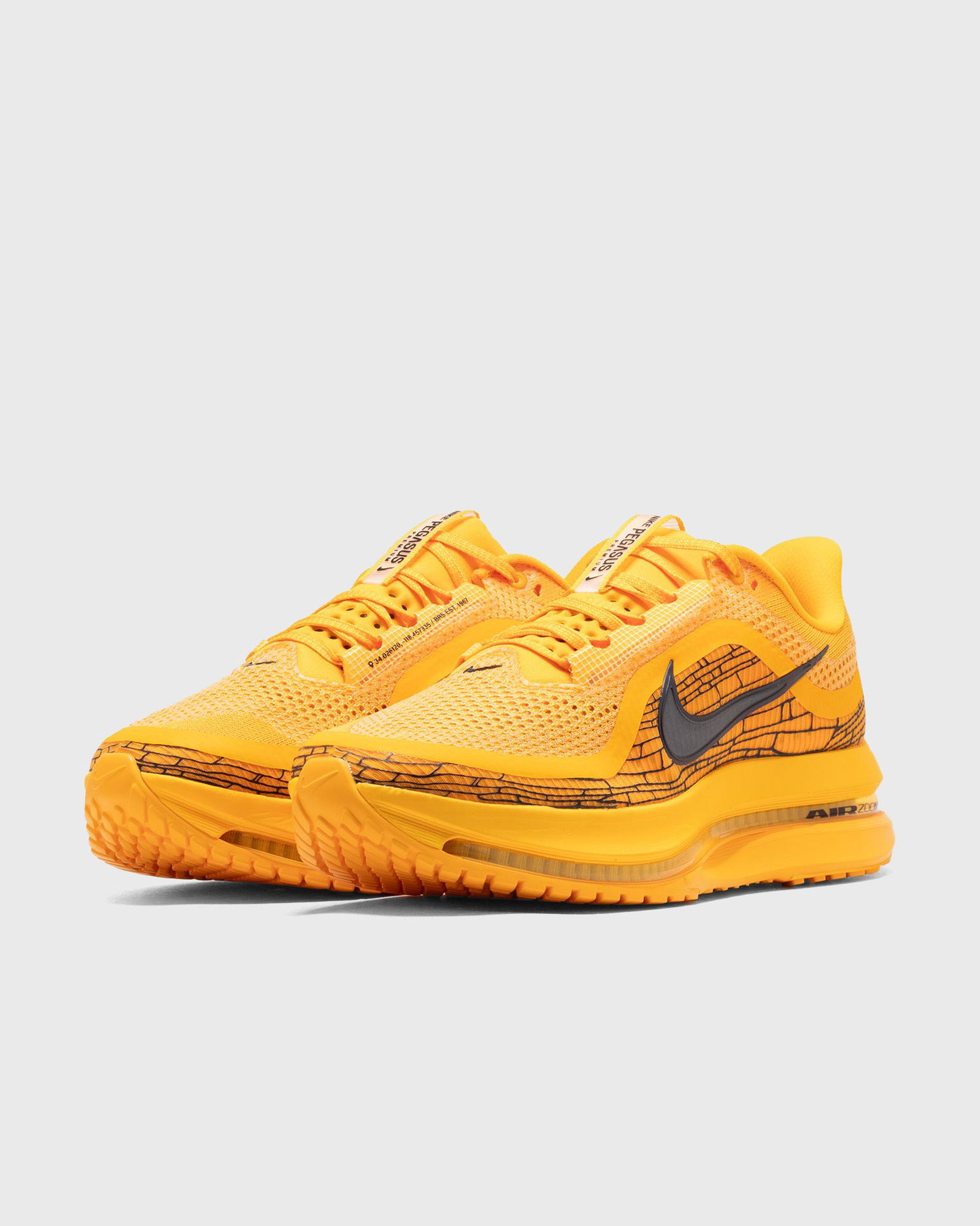 Кецове и обувки Nike Pegasus Premium Жълто | IH3256-700, 1
