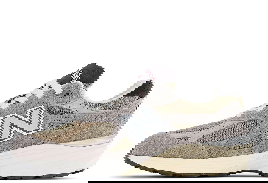 Кецове и обувки New Balance Teddy Santis x 990v3 Сиво | M990TG3, 1