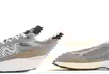 Кецове и обувки New Balance Teddy Santis x 990v3 Сиво | M990TG3, 1