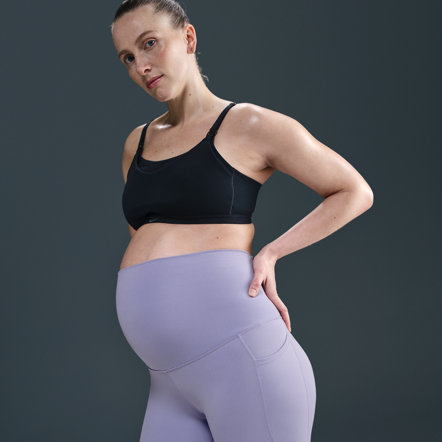 Сутиен Nike One Maternity High-Waisted Pocket Bike Shorts 8" (M) Лилаво | FN3247-533, 1
