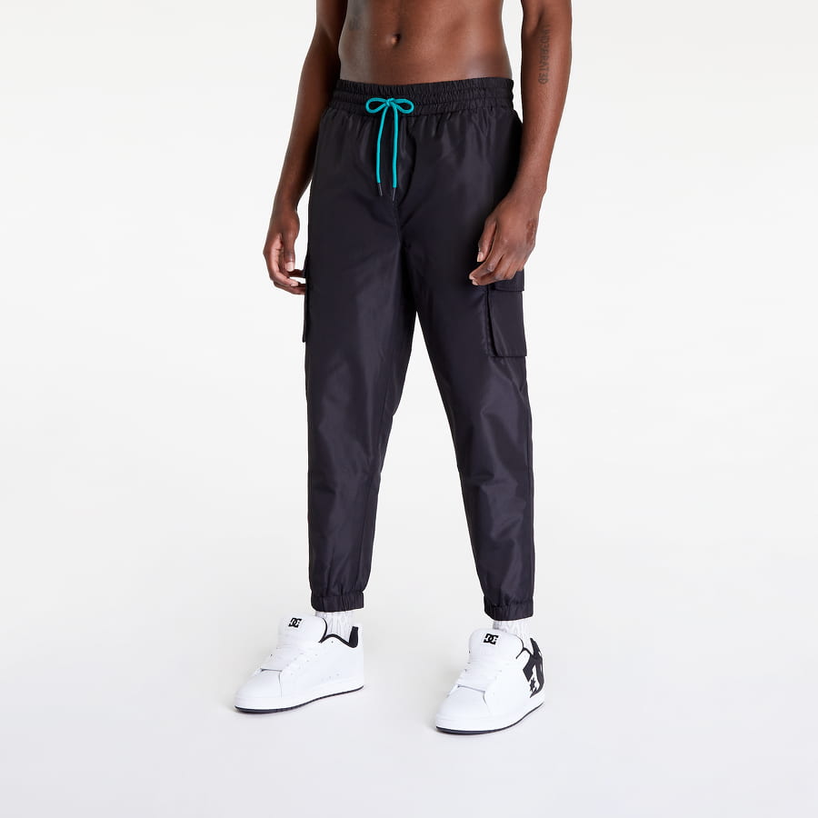 Карго панталони New Era Cargo Track Pant Черно | 60284653, 0
