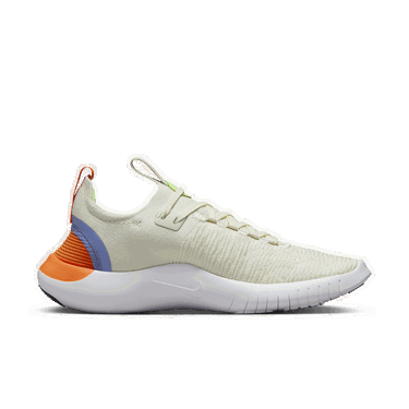 Кецове и обувки Nike Free RN NN Зелено | DX6482-003, 0