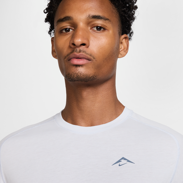Тениска Nike Nike Solar Chase Dri-FIT Short Sleeve Running T-Shirt Бяло | HJ3580-085, 1