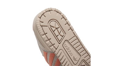 Кецове и обувки adidas Originals Rivalry Low TR Оранжево
 | IE1666, 8