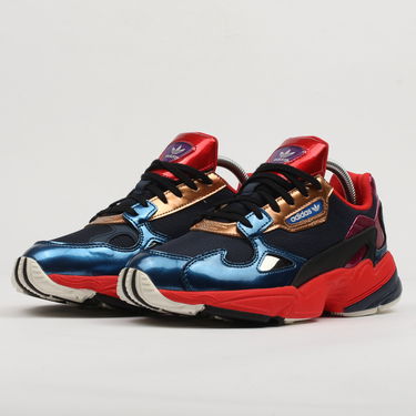 Кецове и обувки adidas Originals Falcon W Многоцветен | CG6632, 0