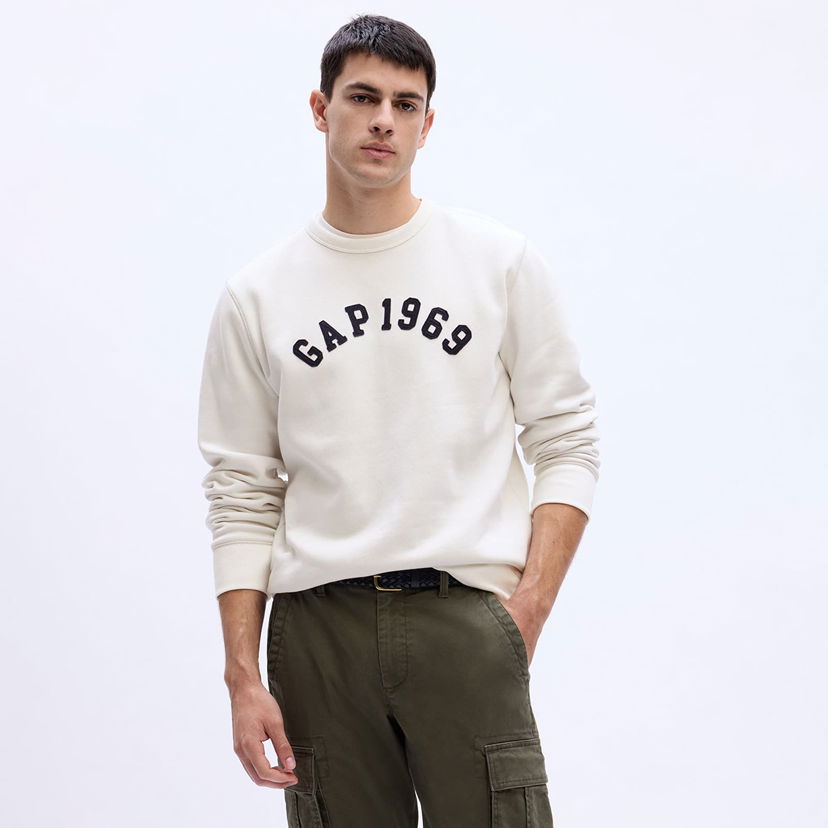 Суитчър GAP Crewneck Logo Sweatshirt Carls Stone Бежово | 817079-02