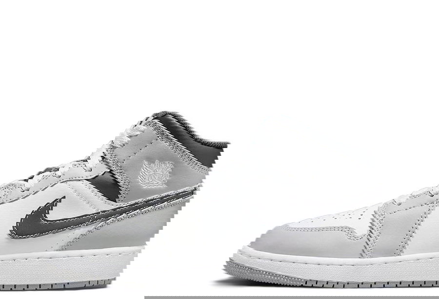 Кецове и обувки Jordan Air Jordan 1 Mid "Light Smoke Grey" GS Сиво | 554725-078, 1