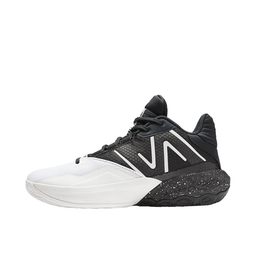 Баскетбол New Balance TWO WXY v4 Black Diamond White Черно | BB2WYBW4