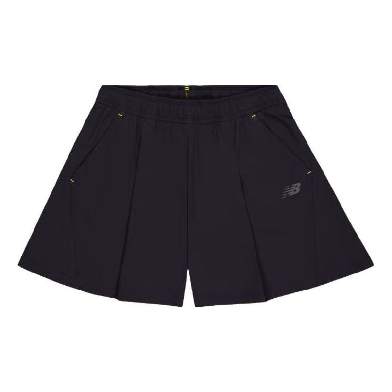 Пола New Balance Woven Shorts With Small Logo Черно | NVE24232-BK, 0