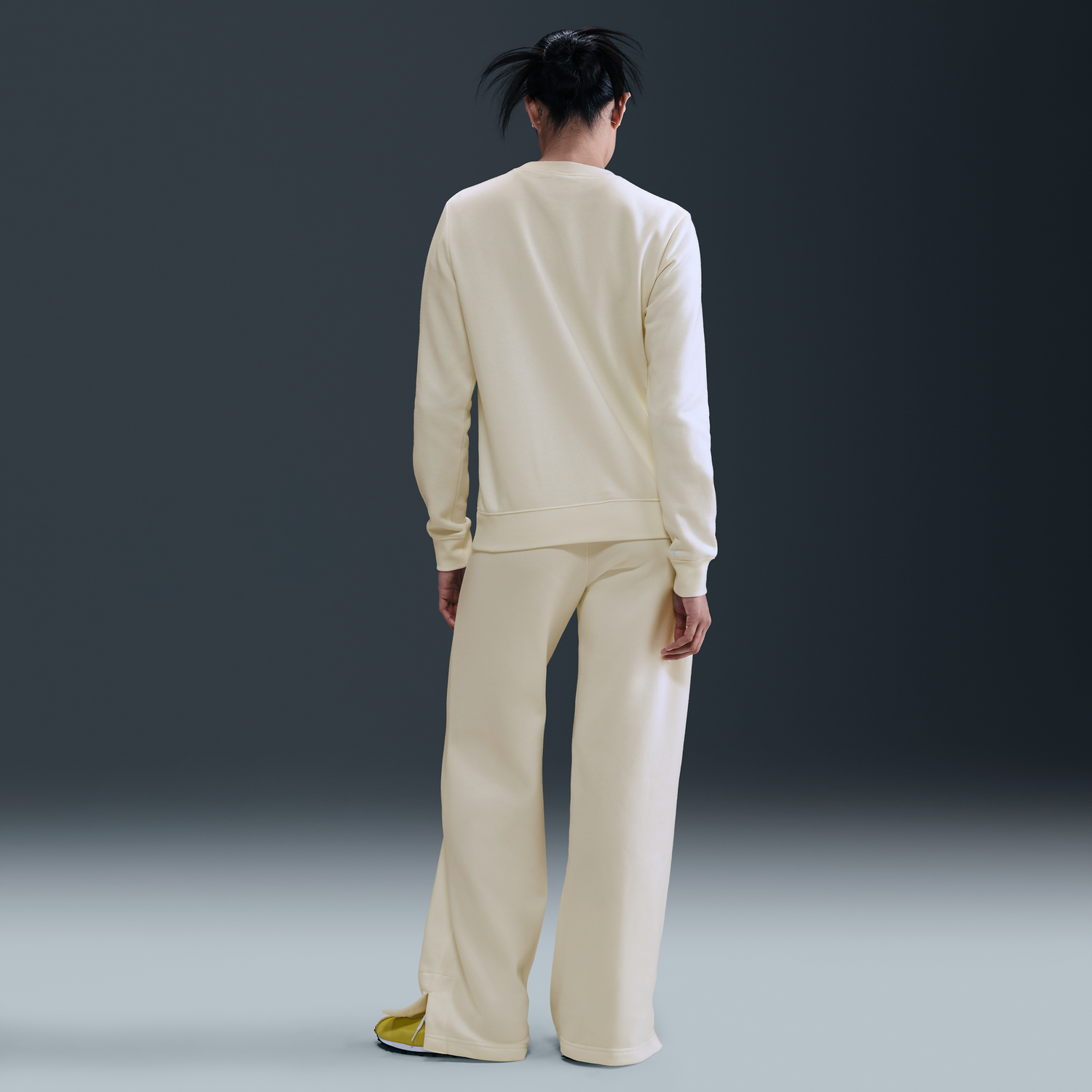 Спортни панталони Nike Nsw Classic+ Wide Leg Spd Sweatpants Бежово | IH8482-133, 1