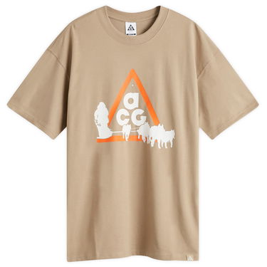 Тениска Nike ACG OC Dog Sled T-shirt in Khaki, Size Large | END. Clothing Бежово | FZ5277-247, 0