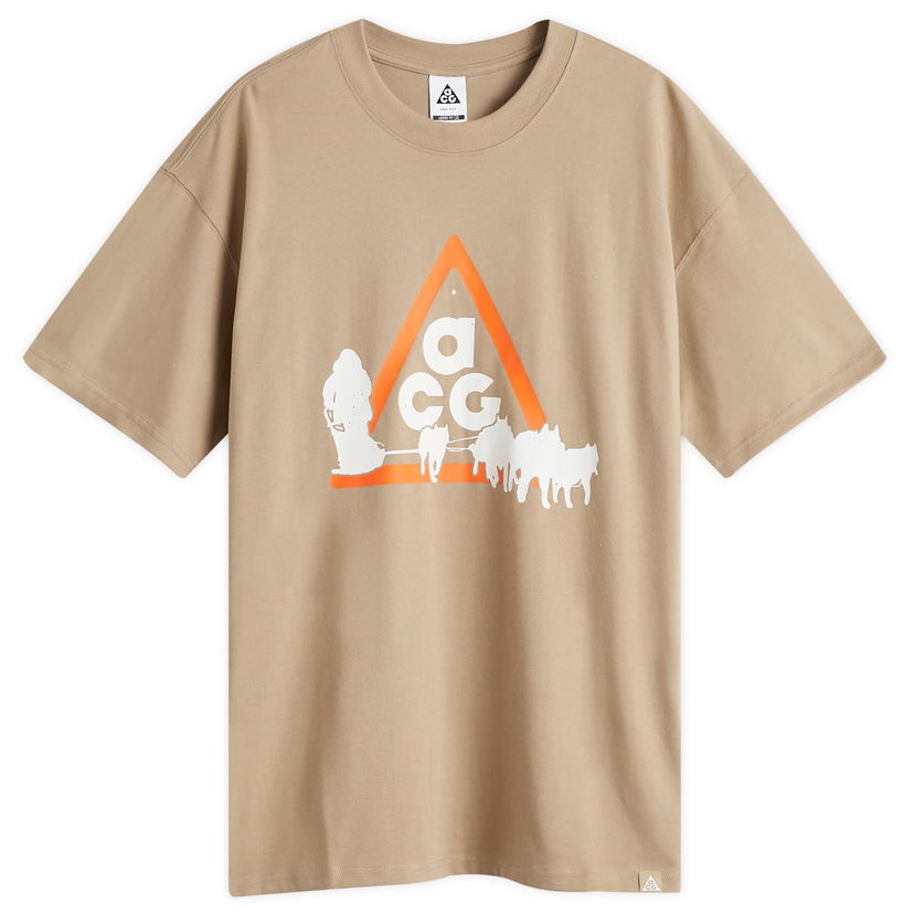 Тениска Nike ACG OC Dog Sled T-shirt in Khaki, Size Large | END. Clothing Бежово | FZ5277-247