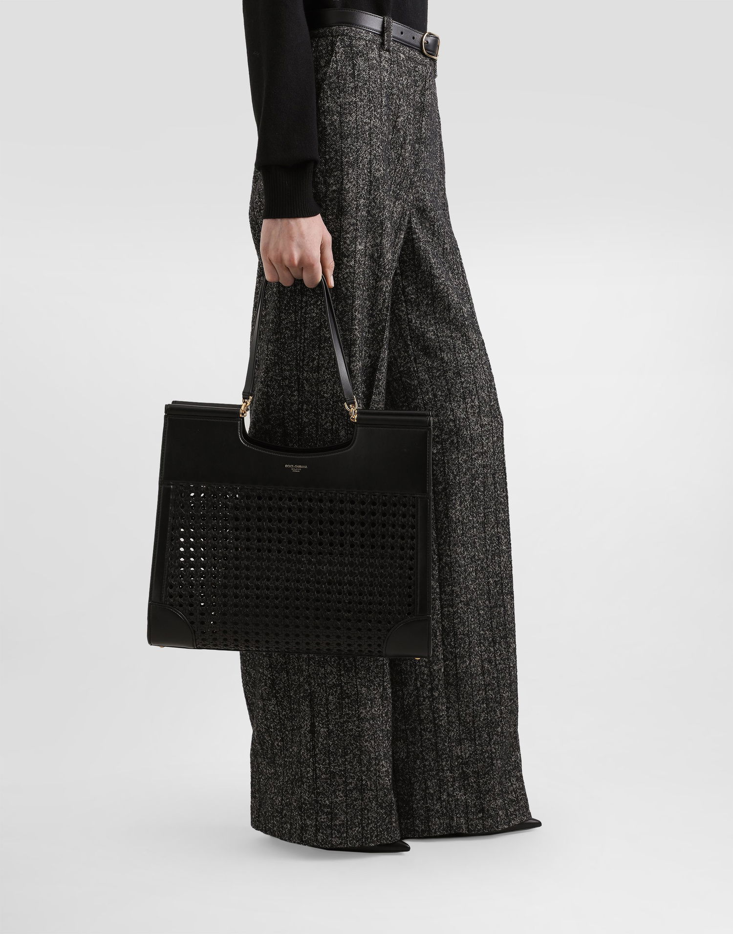 Голяма пазарска чанта Dolce & Gabbana Dolce & Gabbana Sicily Tote Bag with Straw and Calfskin Weave Черно | BB7727B9S678B956, 1