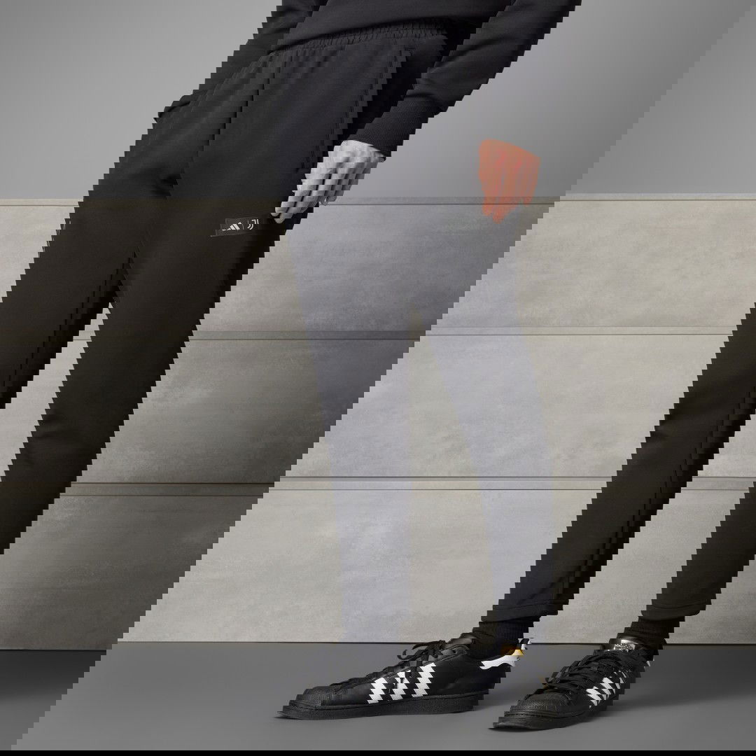 Спортни панталони adidas Performance Seasonal Doubleknit Training Pants Черно | JE3132, 0