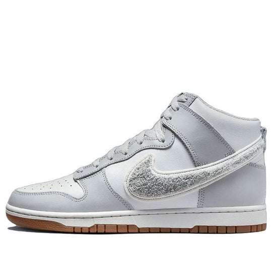 Кецове и обувки Nike Dunk High University Chenille Swoosh "Light Smoke Grey" Сиво | DR8805-003, 0